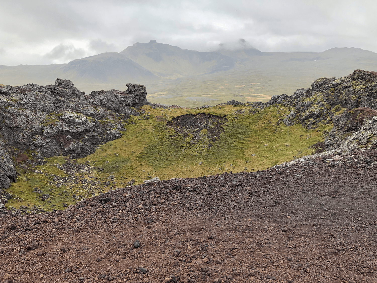 Island Roadtrip - Saxhóll Crater